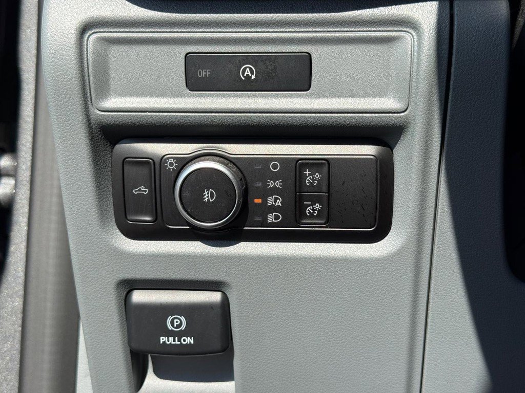 Used 2025 Ford F150 XLT w/ Equipment Group 301A Standard image 22