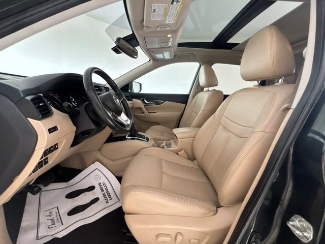 Used 2018 Nissan Rogue SL w/ Premium Package AWD/4WD image 2