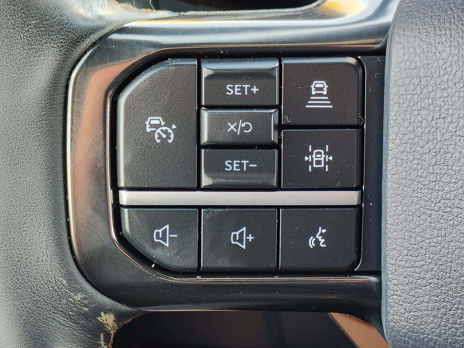 Used 2024 Ford Expedition Max Platinum RWD image 25