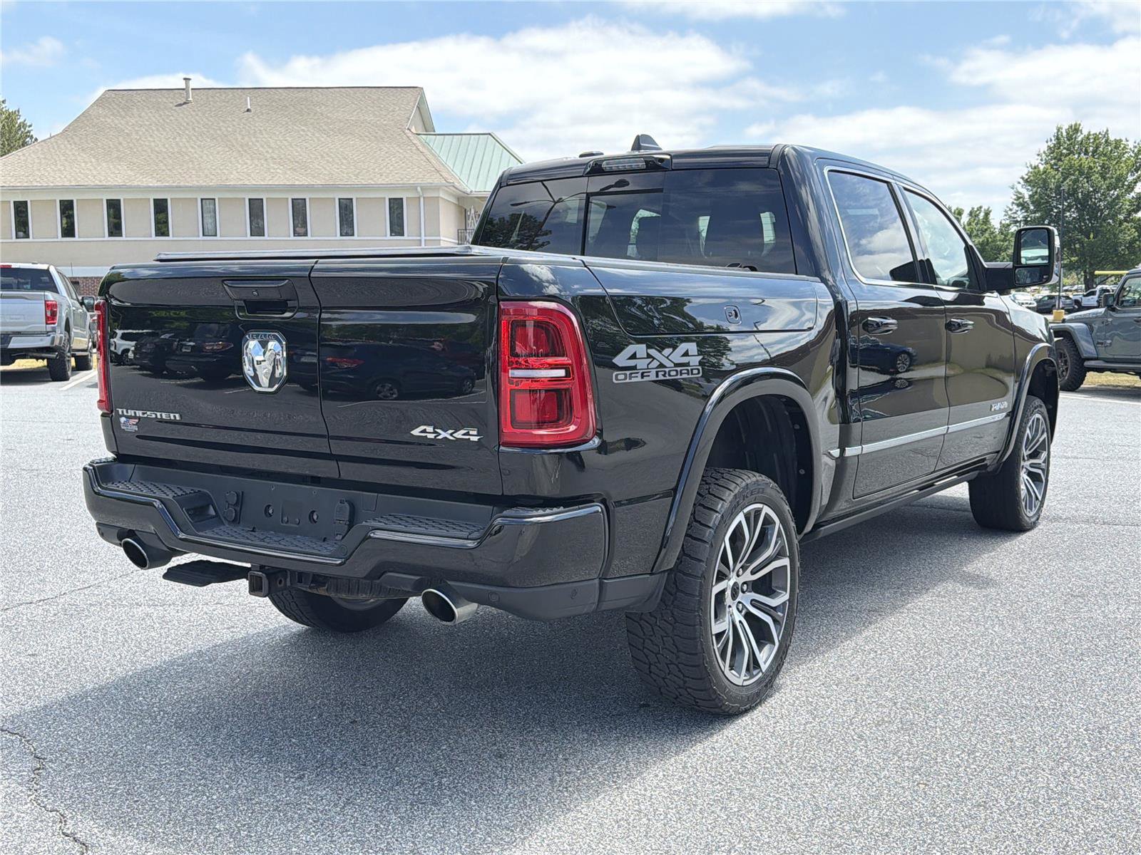 Used 2025 RAM 1500 Tungsten w/ Off Road Group AWD/4WD image 5