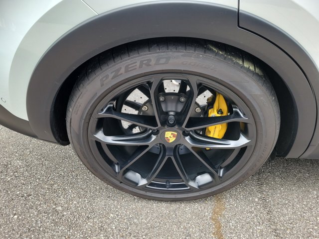 Certified 2024 Porsche Cayenne Turbo GT AWD/4WD image 14
