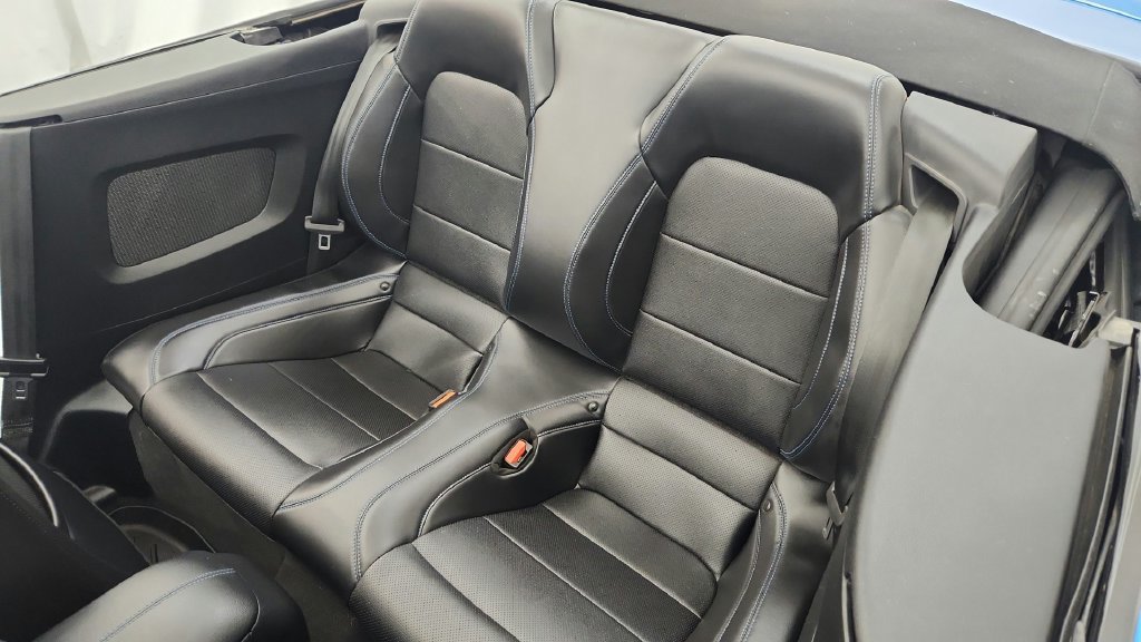 Used 2022 Ford Mustang GT Premium w/ GT Performance Package RWD image 36