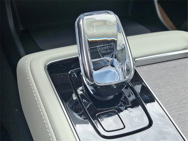 New 2026 Volvo XC90 B6 Ultra image 8