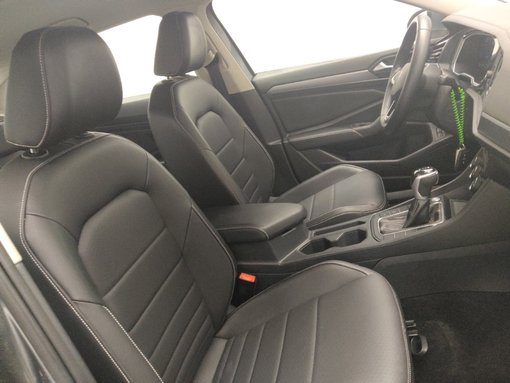 Used 2022 Volkswagen Jetta SE FWD image 21
