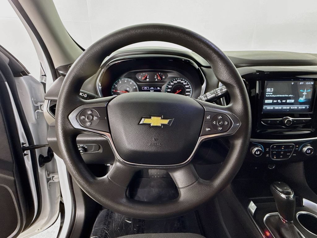 Used 2019 Chevrolet Traverse LS AWD/4WD image 13