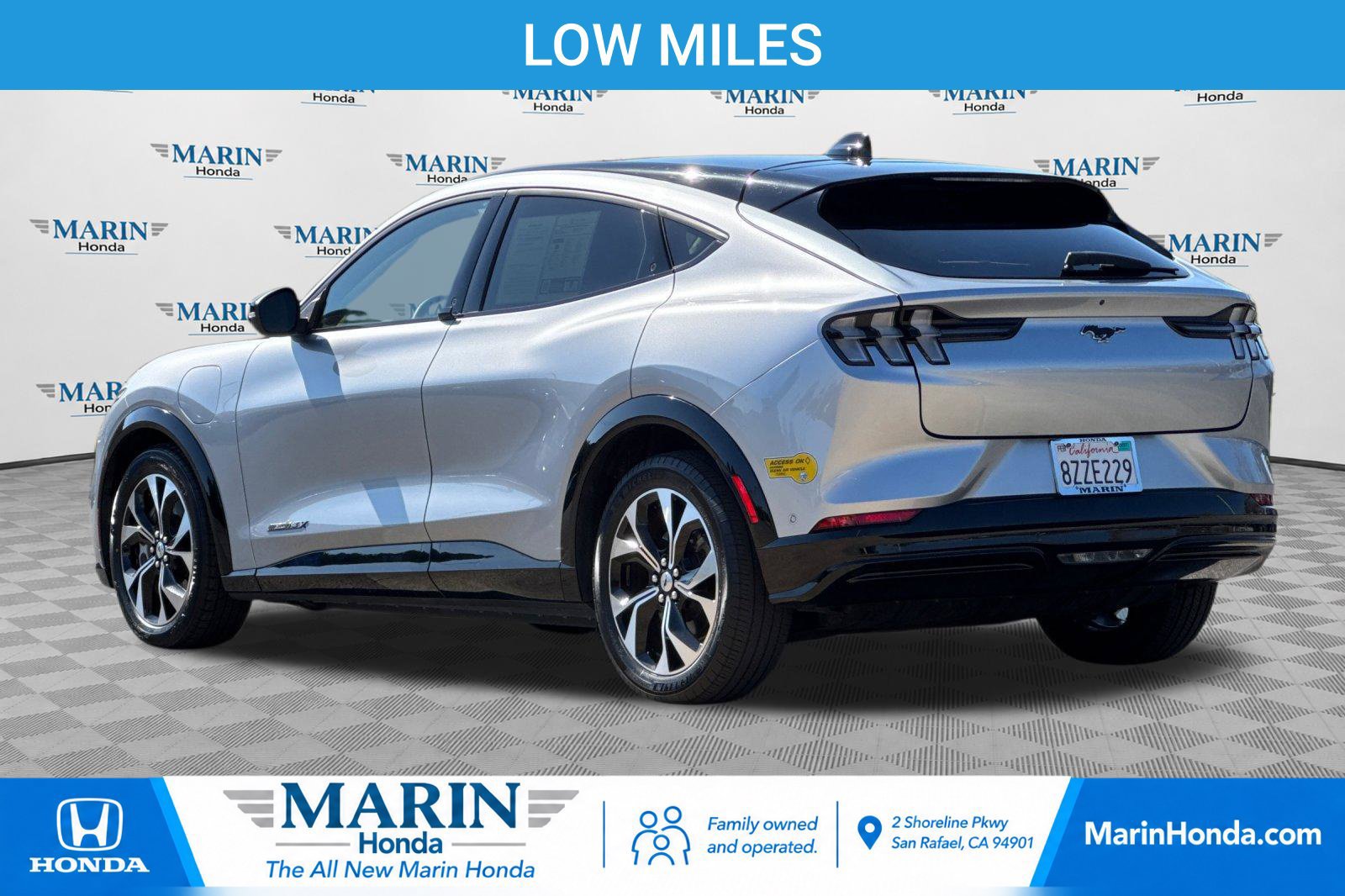 Used 2021 Ford Mustang Mach-E Premium RWD image 5