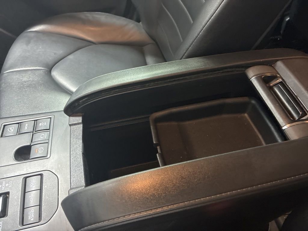 Used 2023 Toyota Highlander XLE image 22
