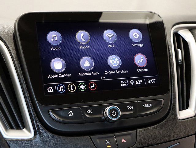 Used 2024 Chevrolet Malibu LT image 17