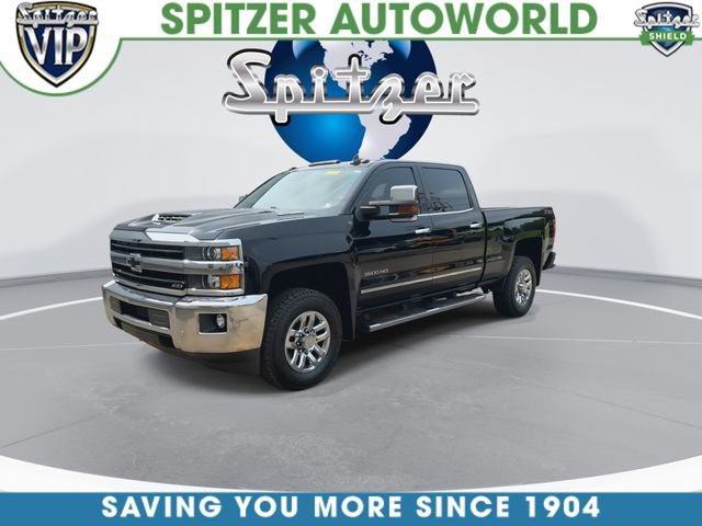 Used 2019 Chevrolet Silverado 3500 LTZ w/ LTZ Plus Package AWD/4WD image 4