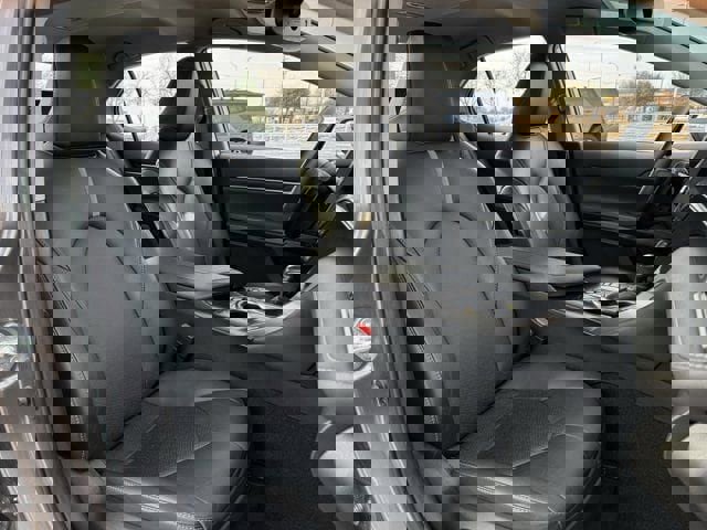 Used 2024 Toyota Camry XSE image 32