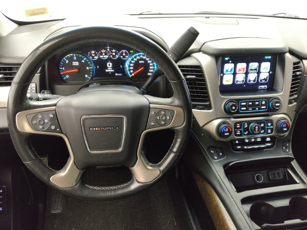 Used 2018 GMC Yukon XL Denali w/ Open Road Package RWD image 22