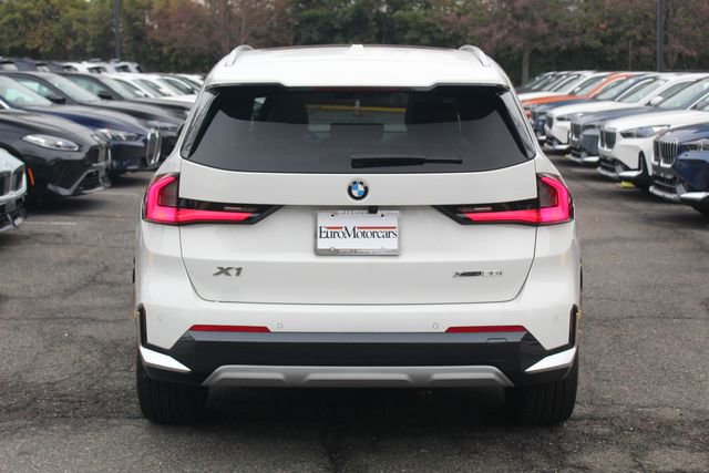 Certified 2023 BMW X1 xDrive28i w/ Convenience Package image 7