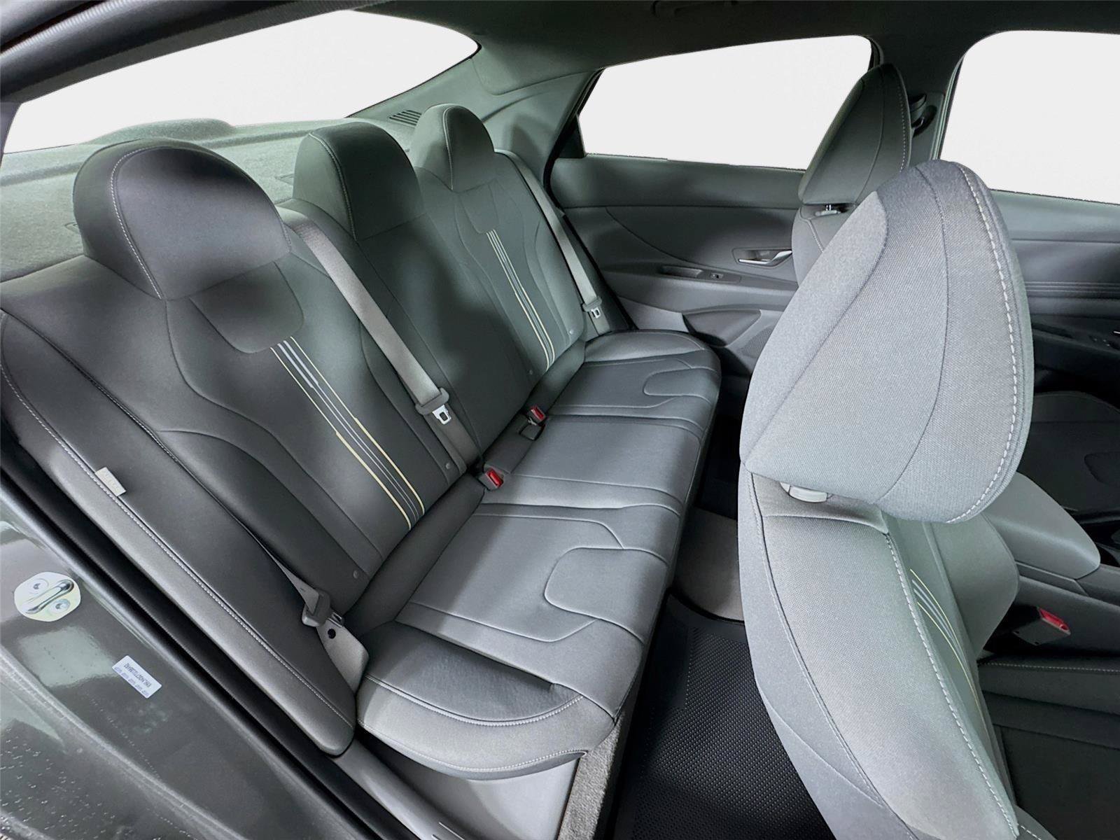 New 2026 Hyundai Elantra Sport FWD image 24