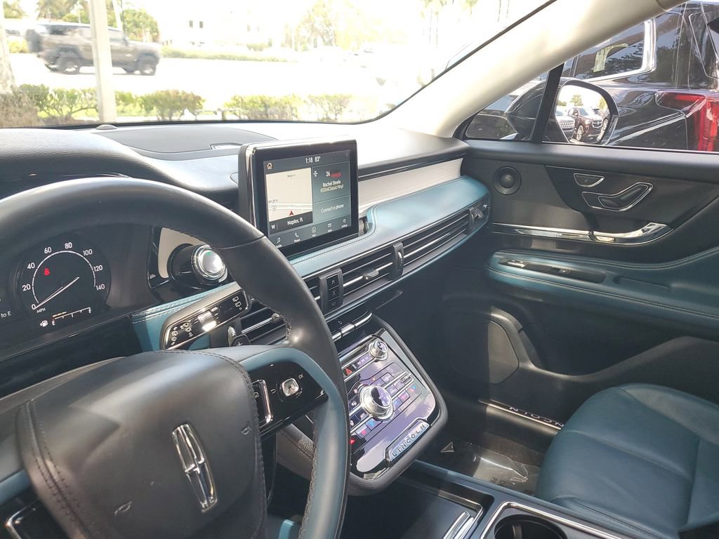 Used 2020 Lincoln Corsair Reserve image 22