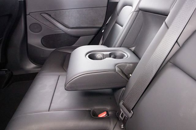 Used 2024 Tesla Model Y Long Range image 18