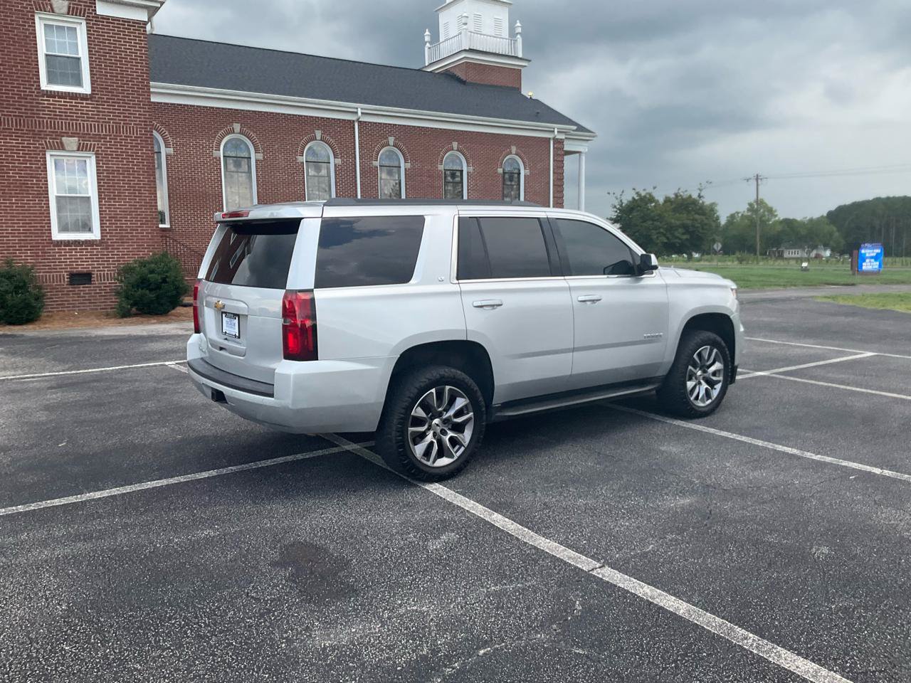 Used 2019 Chevrolet Tahoe LT AWD/4WD image 6