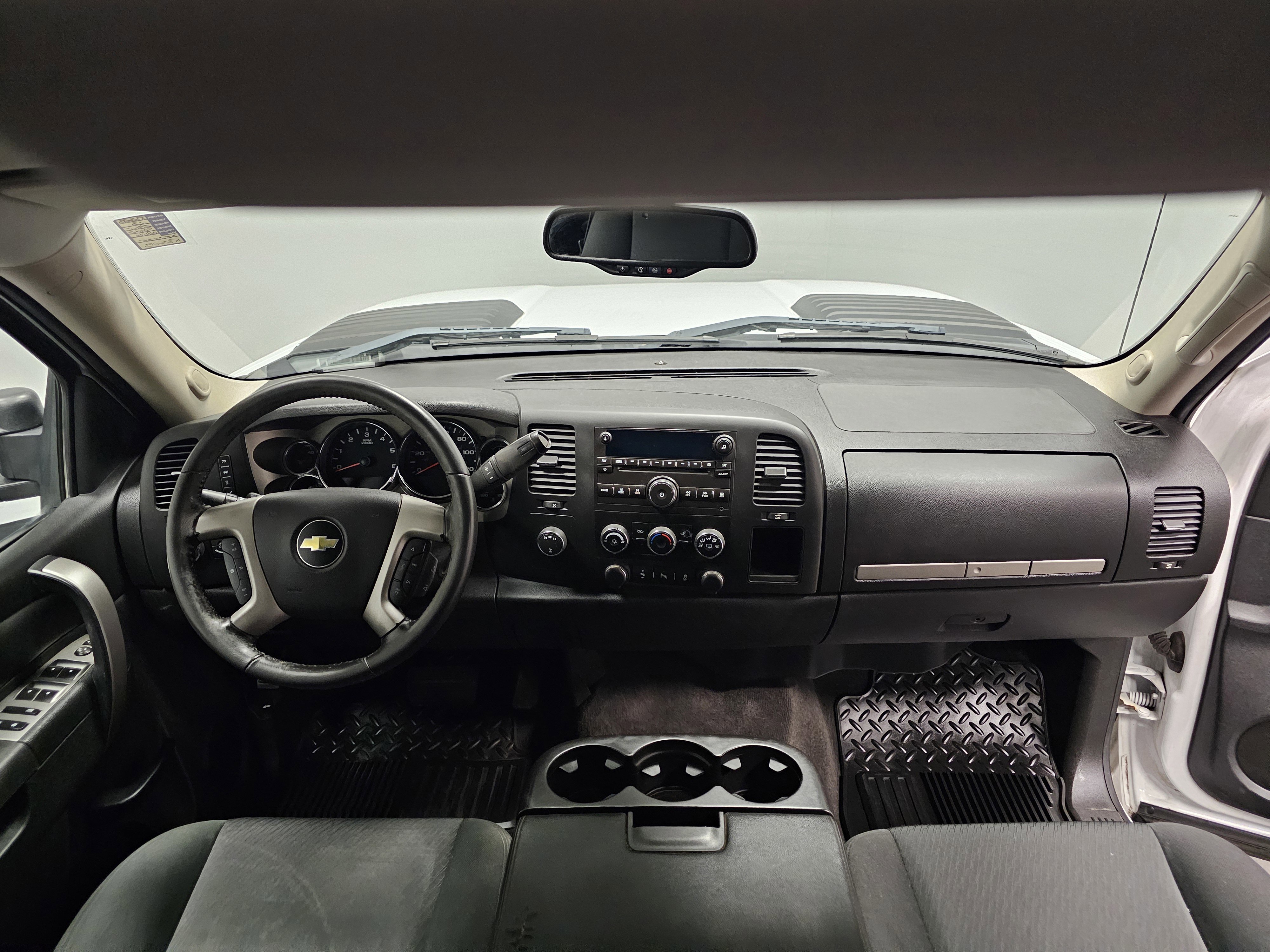 Used 2013 Chevrolet Silverado 2500 LT w/ Convenience Package AWD/4WD image 18