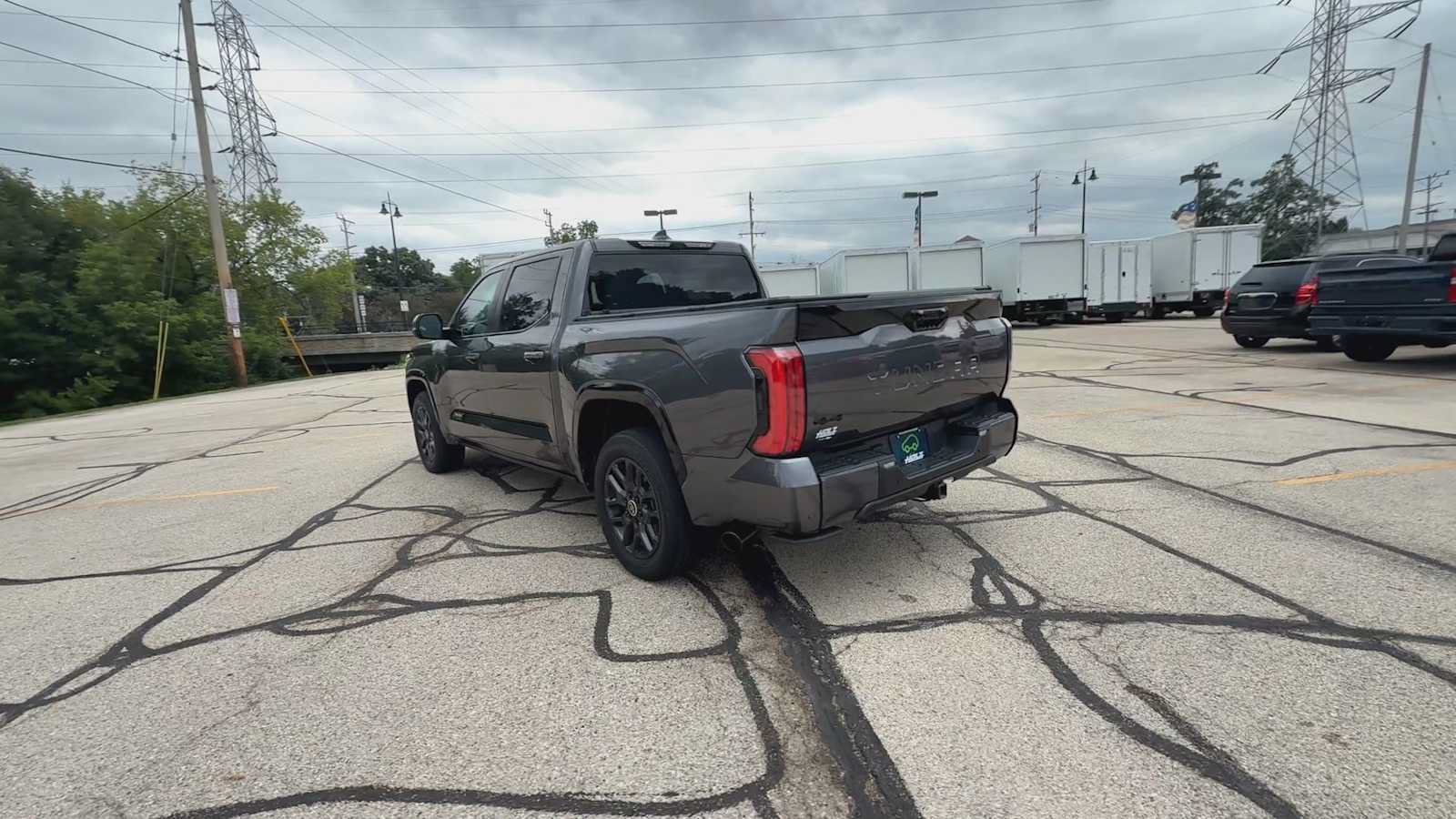 Used 2024 Toyota Tundra Platinum AWD/4WD image 6