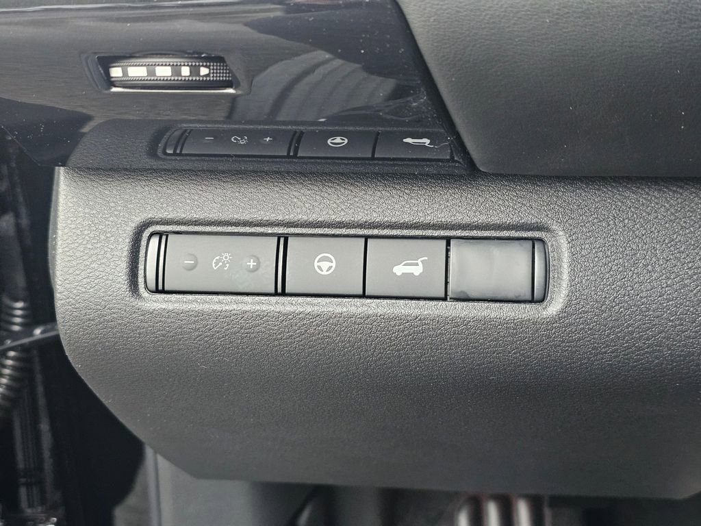 New 2026 Nissan Pathfinder SV AWD/4WD image 34