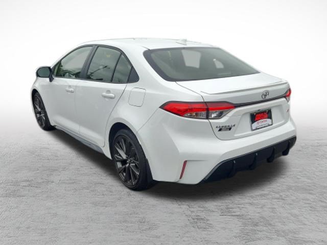 Certified 2023 Toyota Corolla SE w/ Carpet Mat Package (TMS) FWD image 5