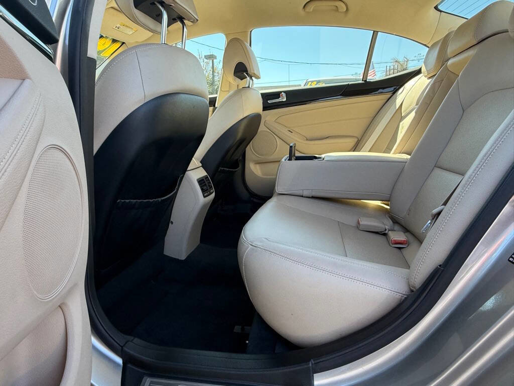 Used 2014 Kia Cadenza Premium image 26