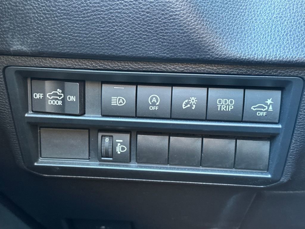 Used 2025 Toyota Tundra SR5 image 28