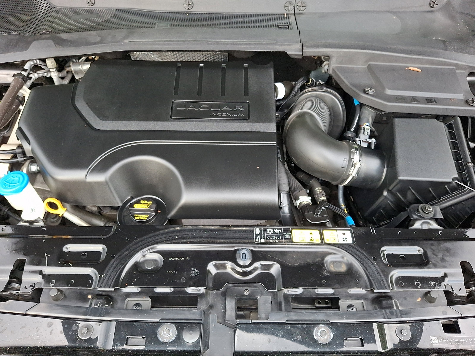 Used 2020 Jaguar E-PACE SE AWD/4WD image 27