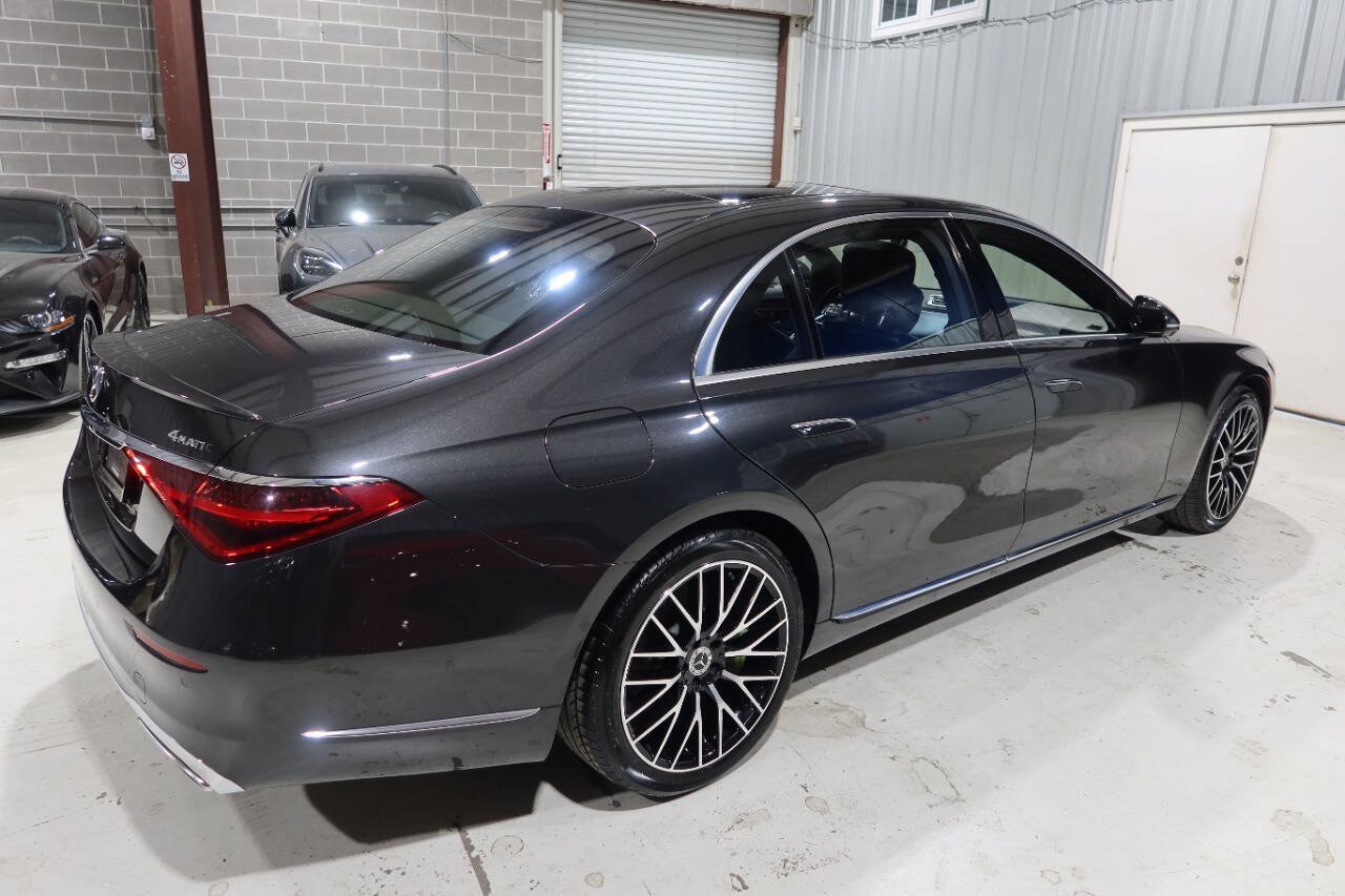 Used 2021 Mercedes-Benz S 580 4MATIC Sedan image 5
