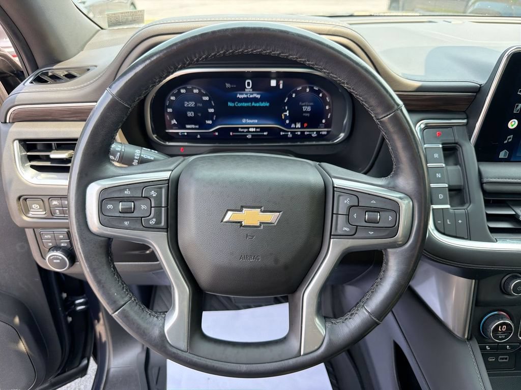 Used 2022 Chevrolet Suburban LT w/ Luxury Package AWD/4WD image 21