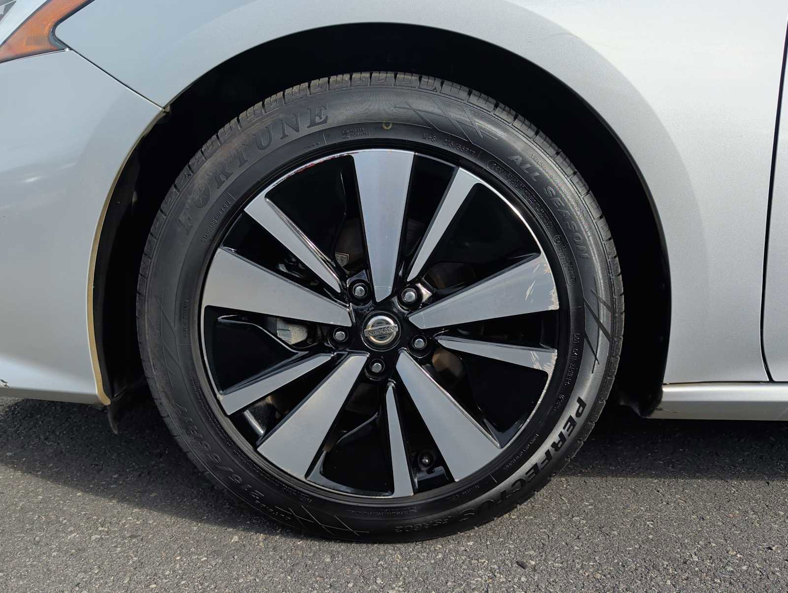 Used 2022 Nissan Altima 2.5 SV image 19