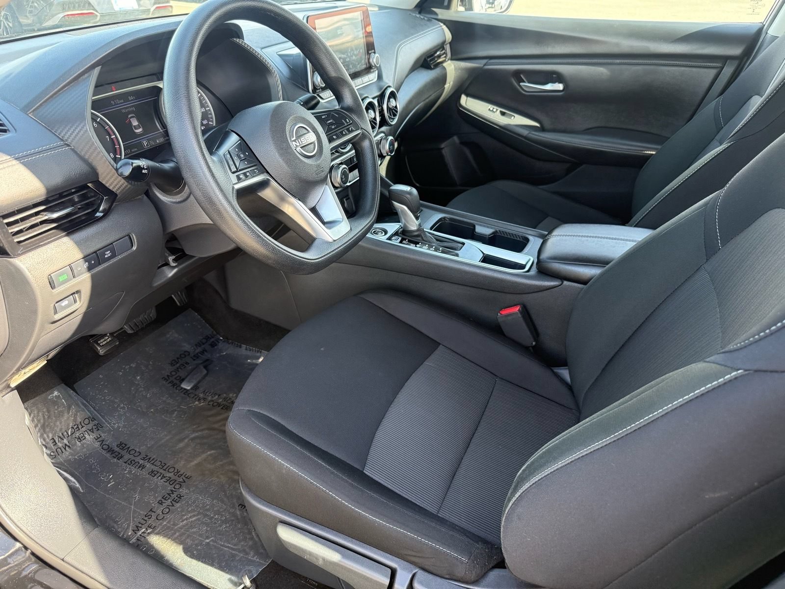 Used 2025 Nissan Sentra SV FWD image 12