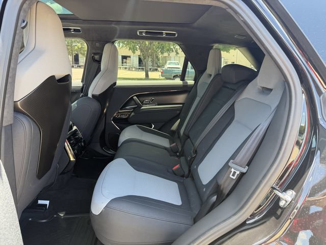 Used 2024 Land Rover Range Rover Sport AWD/4WD image 28