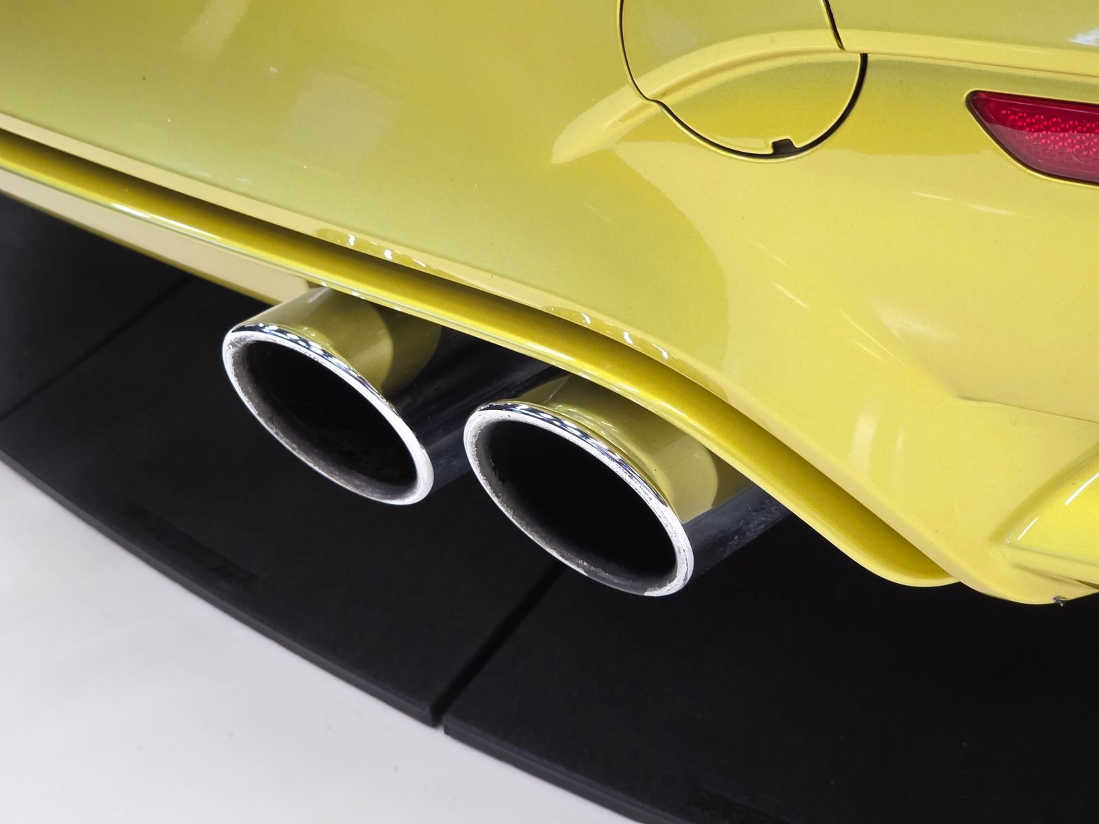 Used 2015 BMW M4 Coupe image 53