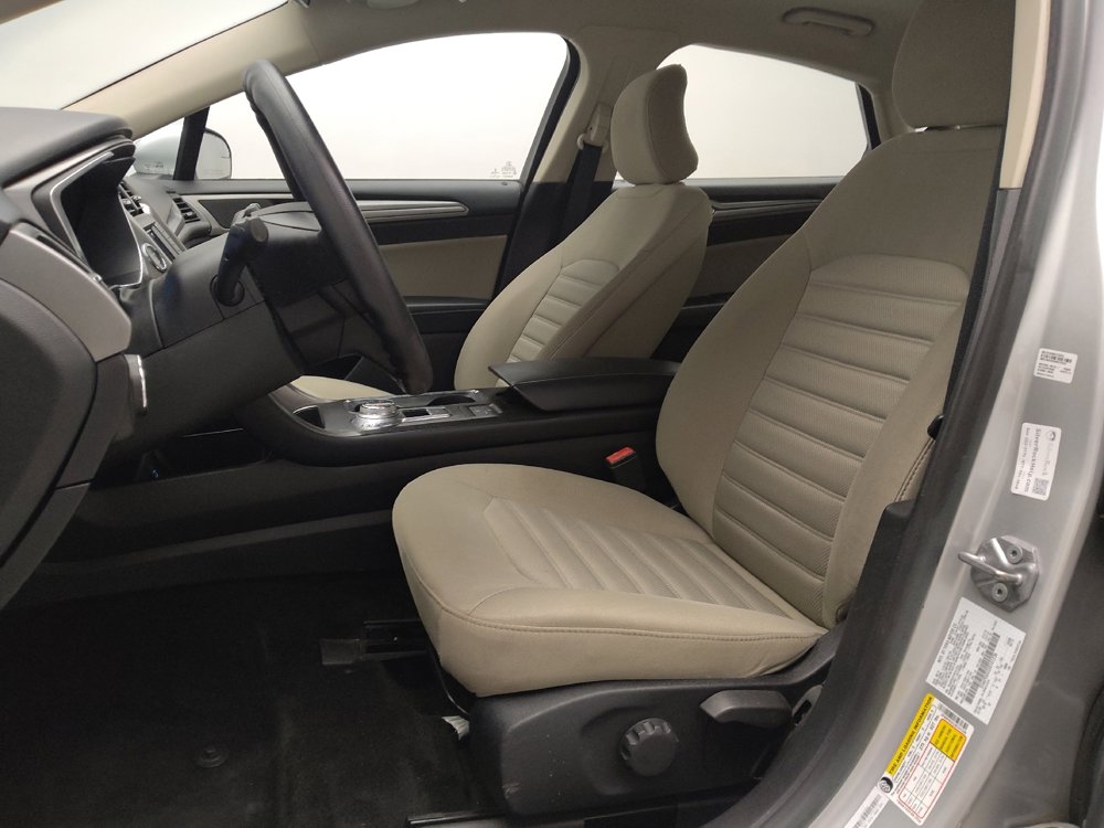 Used 2018 Ford Fusion S image 17