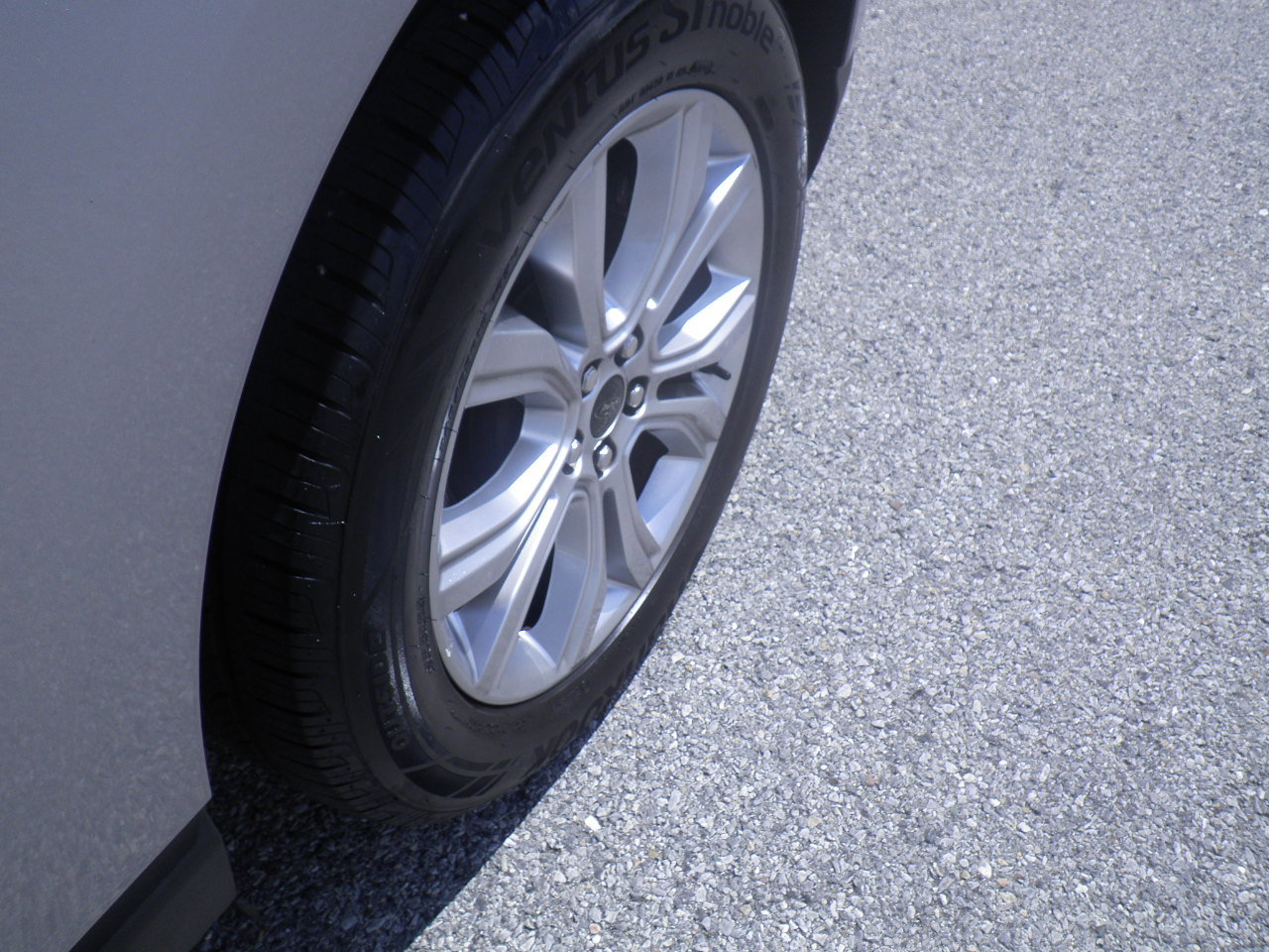 Certified 2024 Ford Edge Titanium image 11