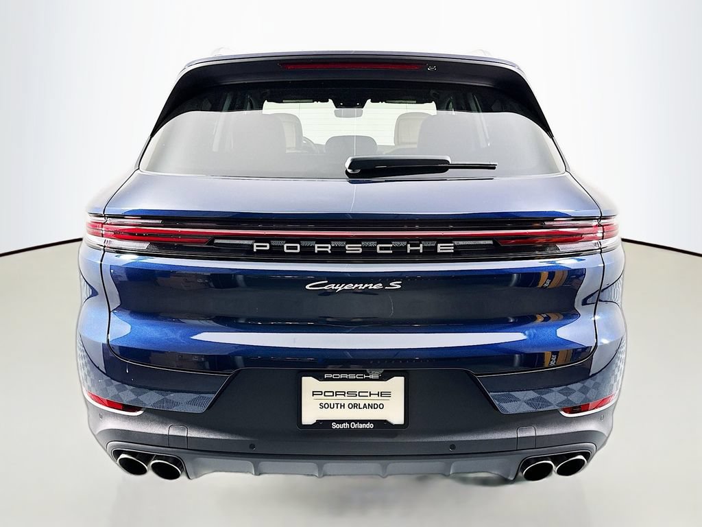 New 2026 Porsche Cayenne S AWD/4WD image 10