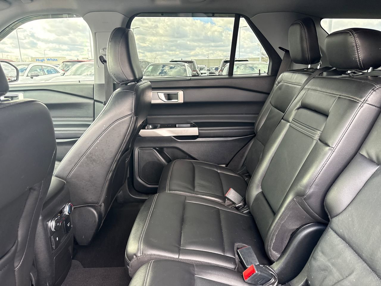 Used 2022 Ford Explorer Limited w/ Equipment Group 301A image 13