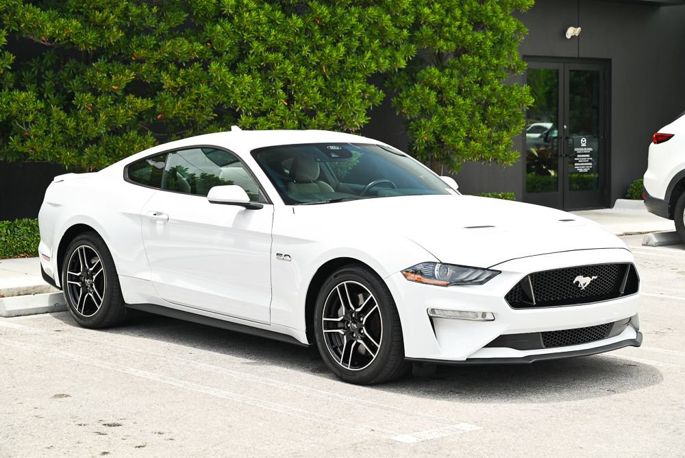 Used 2022 Ford Mustang GT w/ Equipment Group 301A RWD image 3