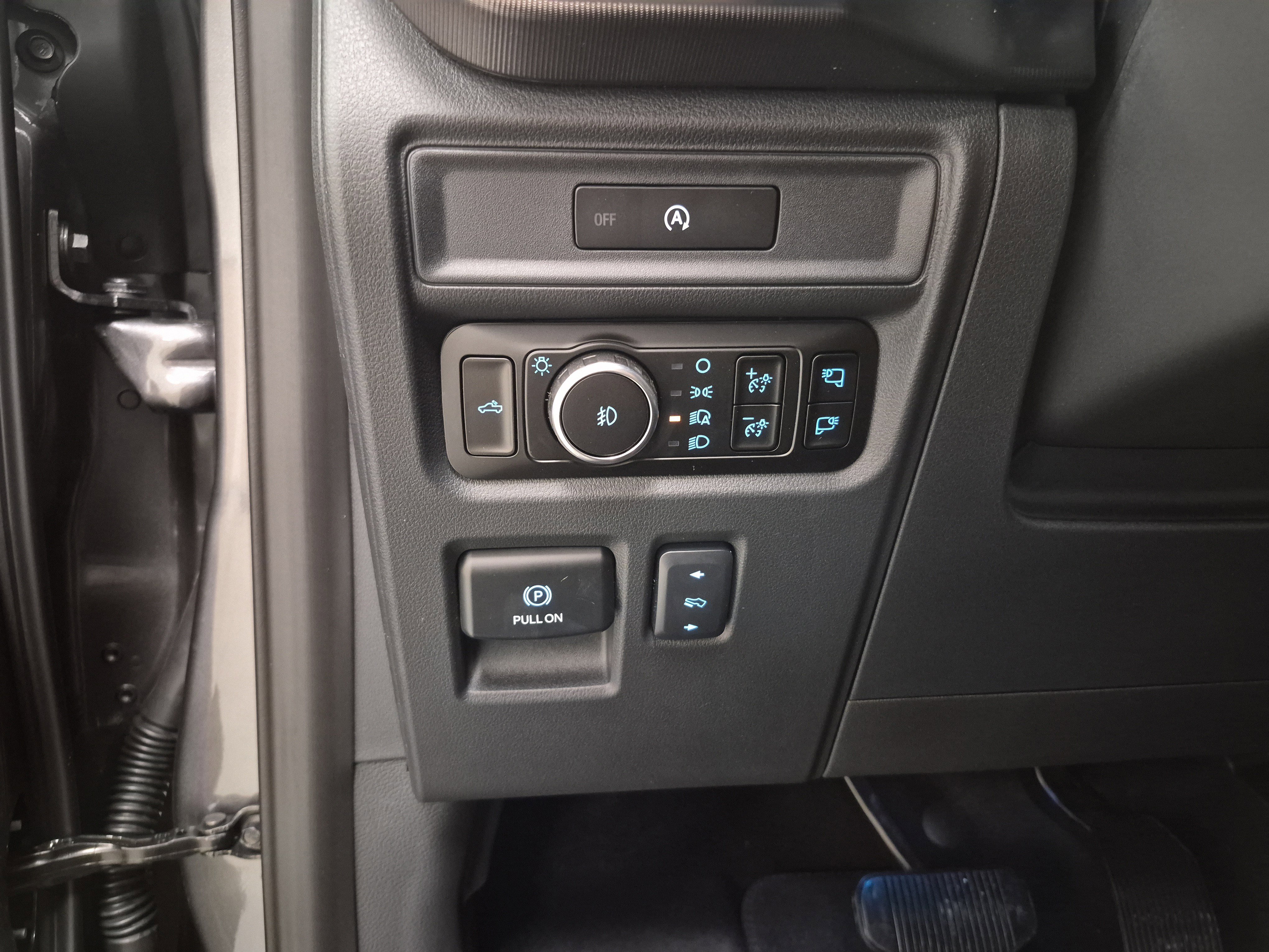 New 2025 Ford F150 Platinum image 24