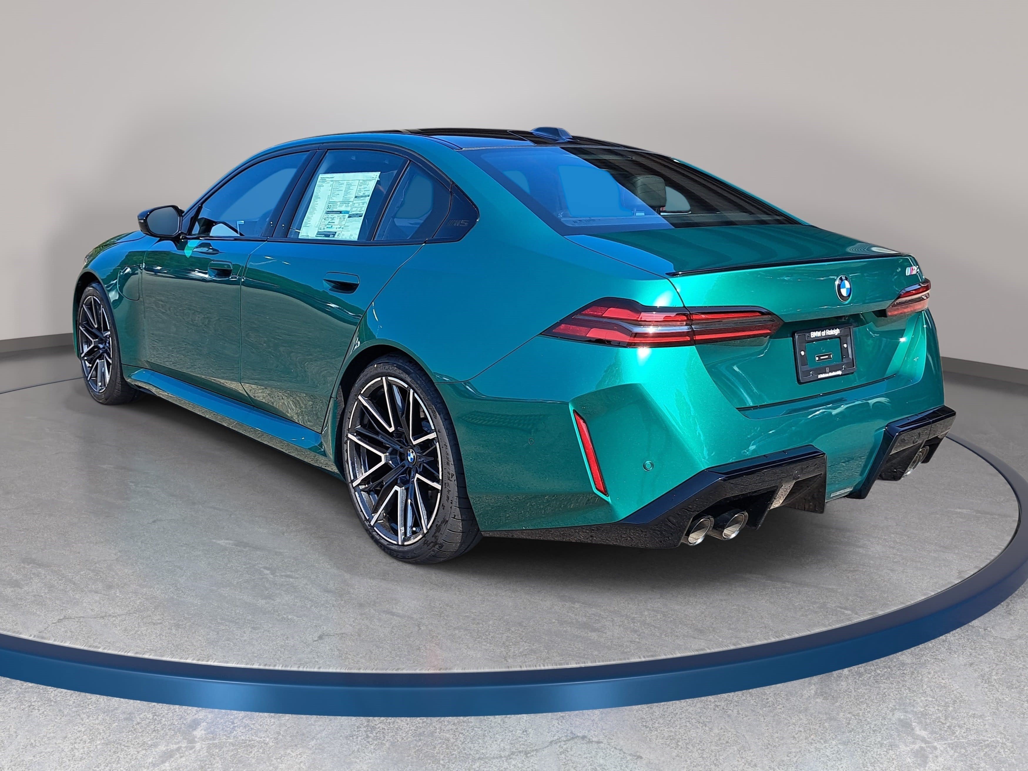 New 2027 BMW M5 w/ Executive Package AWD/4WD image 7
