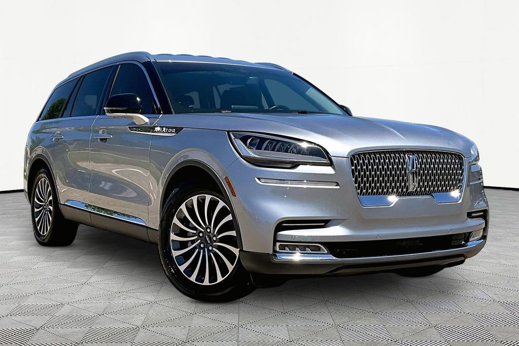 Used 2020 Lincoln Aviator Reserve w/ Elements Package Plus RWD image 12