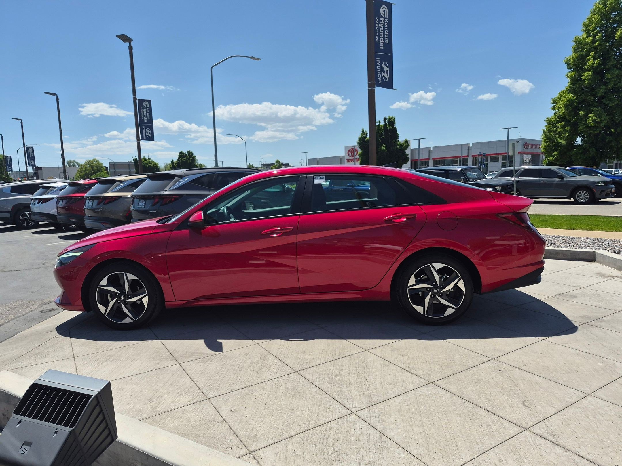 Certified 2023 Hyundai Elantra SEL w/ Convenience Package FWD image 9