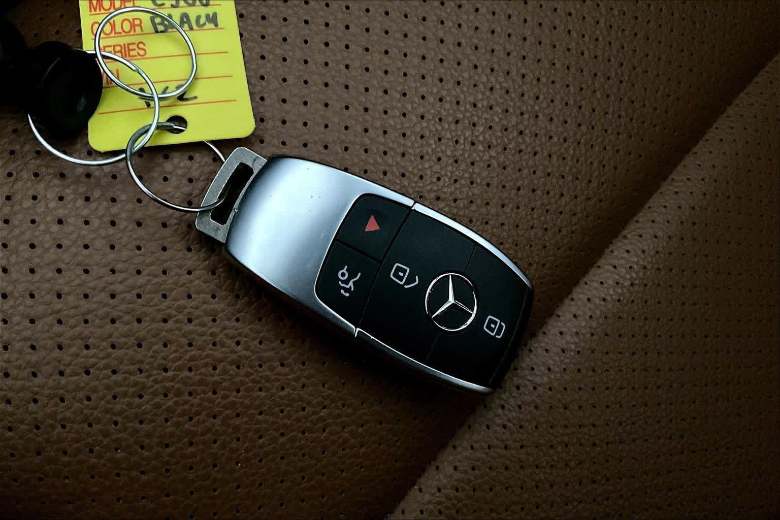 Certified 2020 Mercedes-Benz C 300 4MATIC Sedan image 15