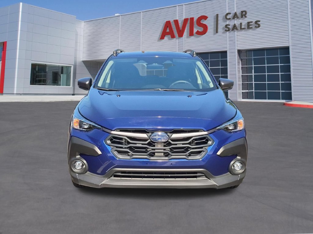 Used 2025 Subaru Crosstrek 2.5i Premium AWD/4WD image 2