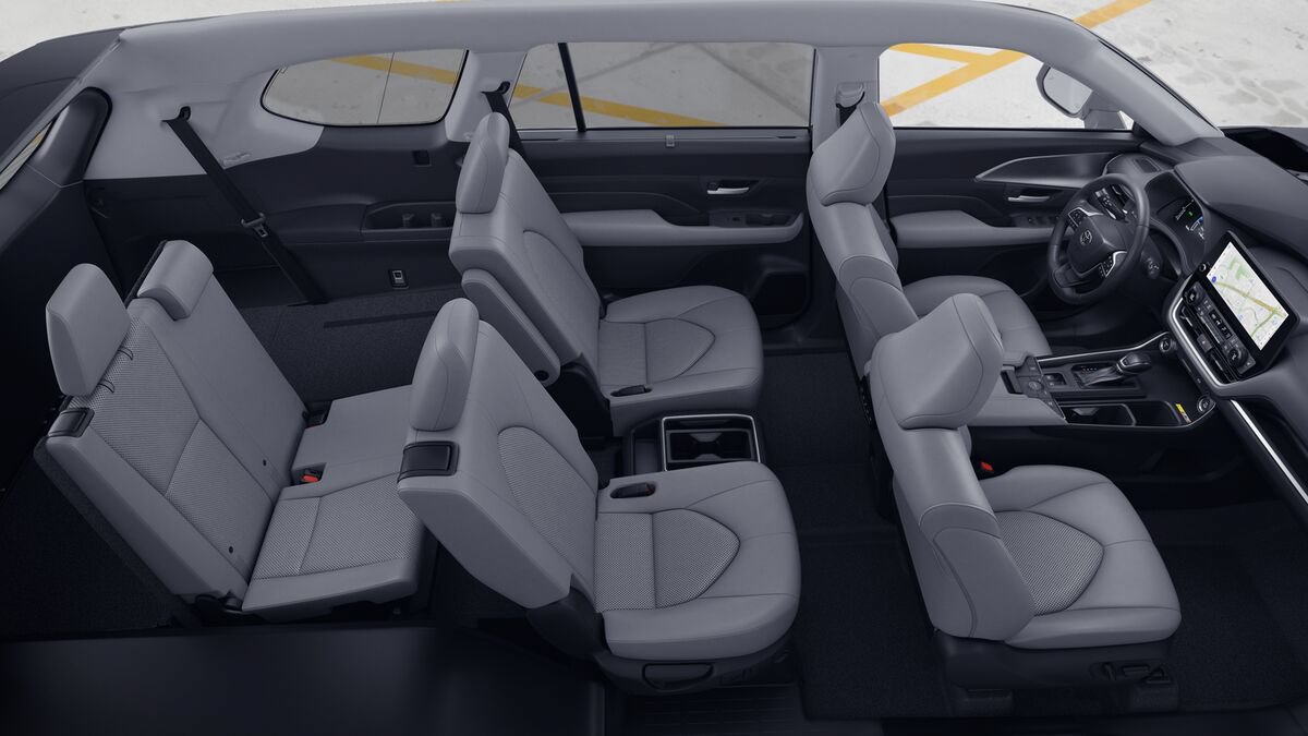 New 2026 Toyota Grand Highlander XLE FWD image 22