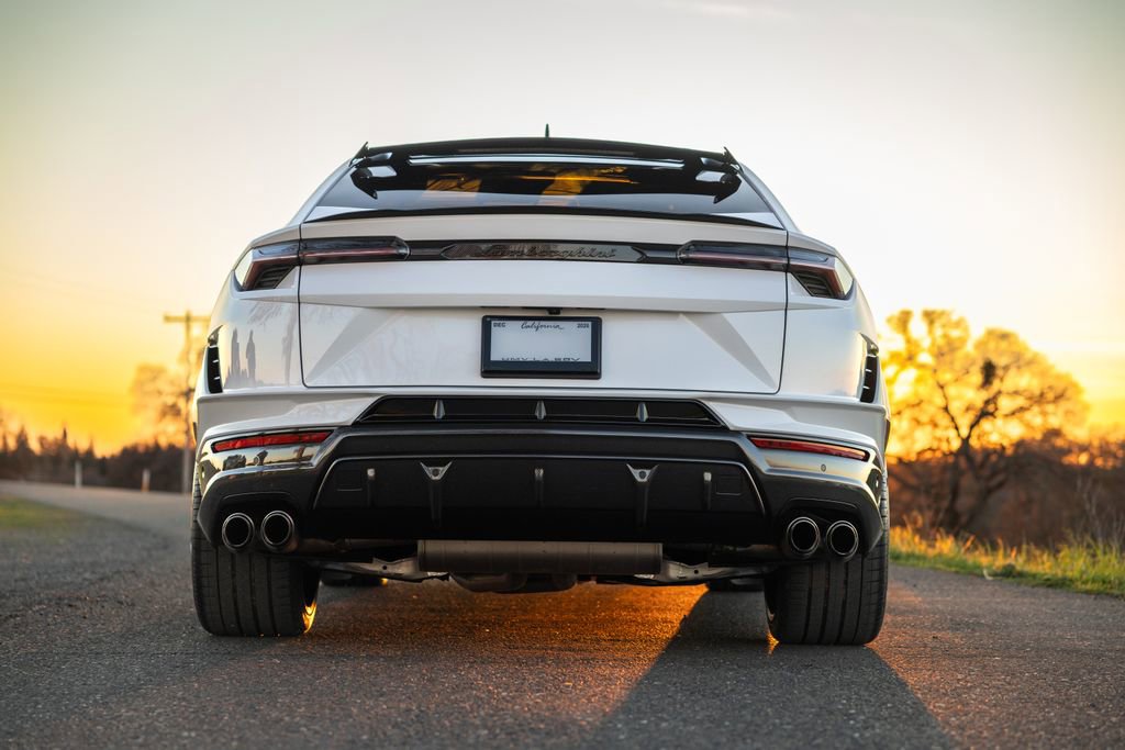 Used 2023 Lamborghini Urus Performante image 4