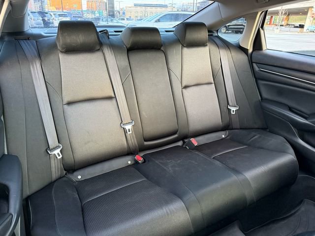 Used 2018 Honda Accord LX image 25