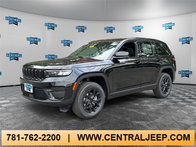 New 2025 Jeep Grand Cherokee Laredo image 1