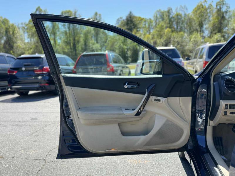 Used 2014 Nissan Maxima 3.5 SV w/ Premium Package image 9