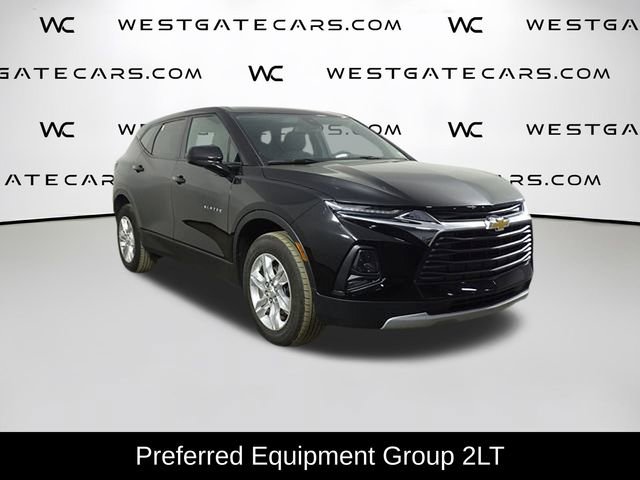 Used 2022 Chevrolet Blazer LT image 2